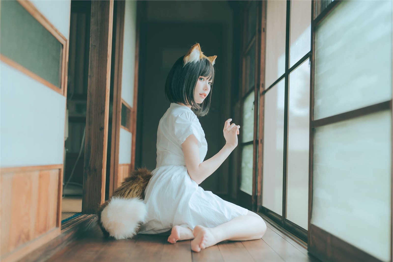 ElyEE Vol.117 2023 July B-Dongitsune~White dress fox girl in white dress(38)